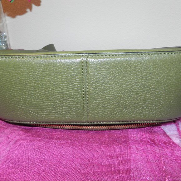 👜Marc Jacobs Recruit Nomad Saddle Pebble Leather Army Green Crossbody Bag 👜 - Picture 6 of 16